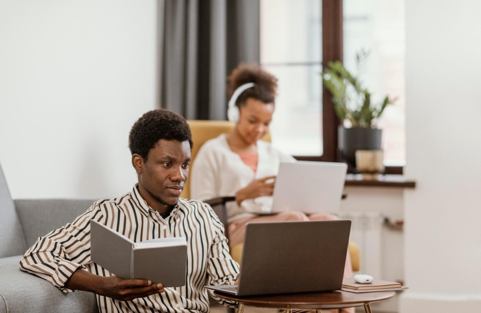 Analyse financière et documents de planification pour startup